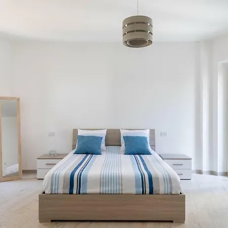 Lenno, Exceptionnel Toit Terrasse * לנו